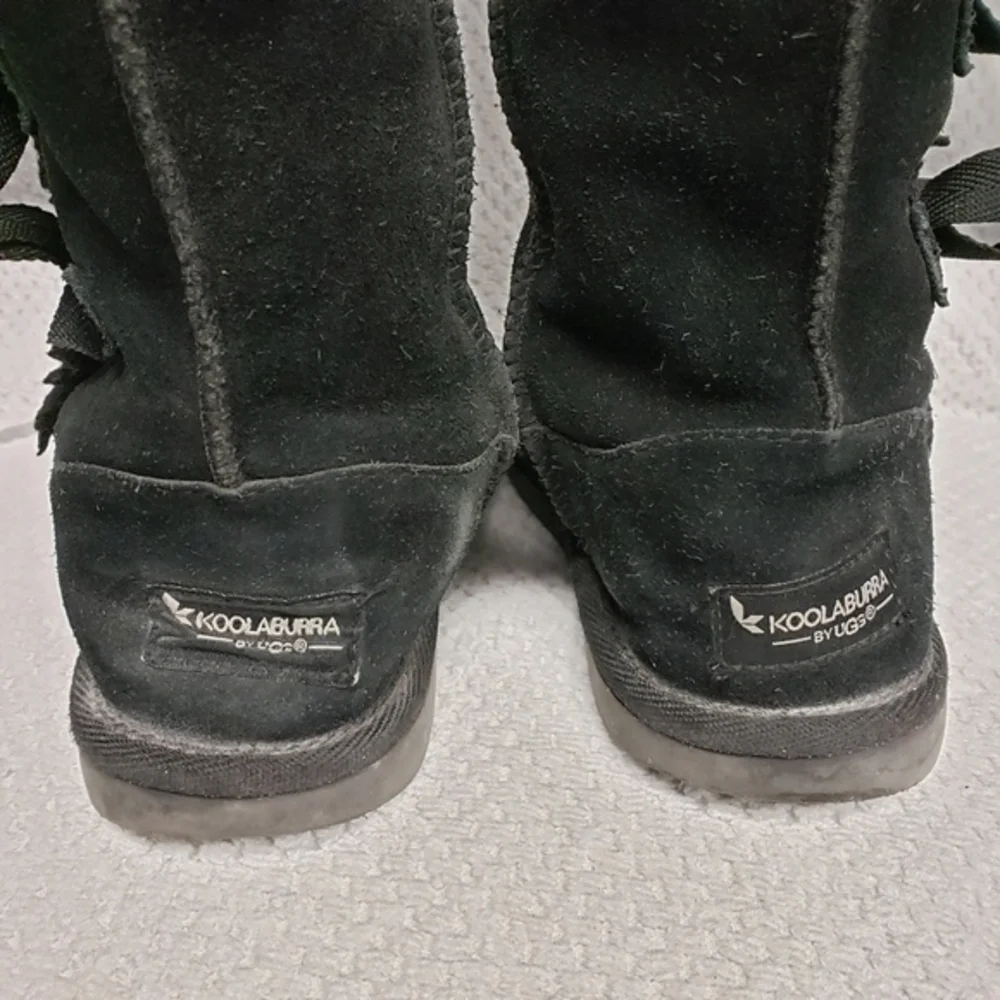Koolaburra by Ugg Child Size 1 Victoria Short Boots Black Bows 1019372 Pre-owned
